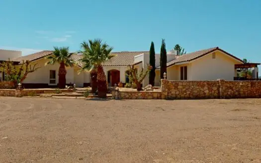 Home for sale in Deming NM 88030