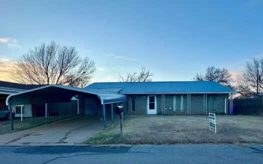 Charming Brick Home in Alva Oklahoma!