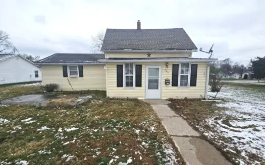 Great Rental or Starter in Hamilton, MO!