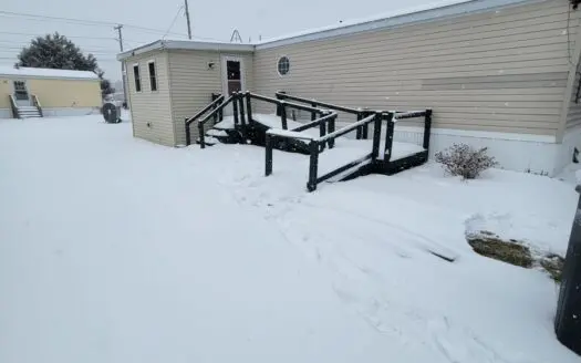 Mobile Home in St Albans Town just 5 minutes to St. Albans City