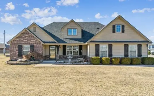 Claremore, Oklahoma Home For Sale