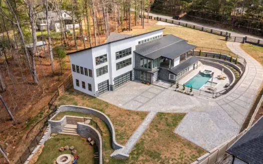 1.13 Acre Home in City Of Suwanee