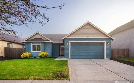 Modern Suburban Home Near Schools & Parks