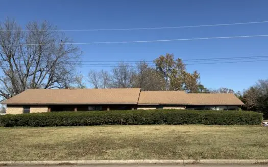 Home for Sale in Hartshorne, OK | 3 Bed, 2 Bath