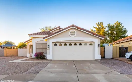 Updated 3-Bedroom Home with Flex Room & Pool in Mesa, Arizona