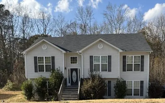 Rare Dual-Income Investment Opportunity with Owner Financing!