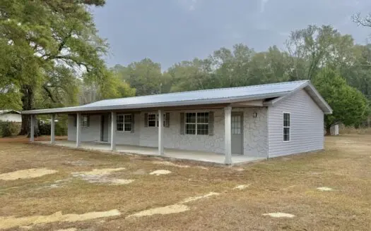 Home for sale in Hartford, Alabama newly remodeled