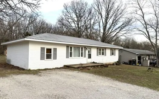 4BDR Ranch Style Home for Sale in Salem, Missouri