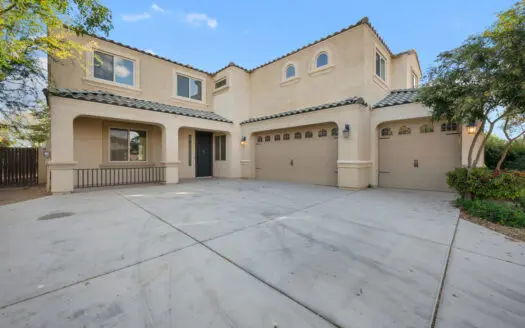 Spacious Home for Sale in Queen Creek, AZ – No Rear Neighbors!