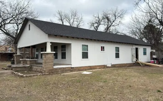 Prime Triplex in Davis, Oklahoma