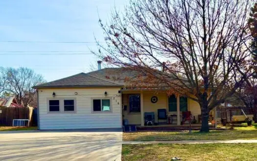 Home For Sale In Hobart, Oklahoma