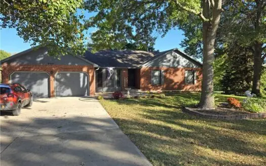 Brick Ranch on 3+/- Acres in St. Joseph