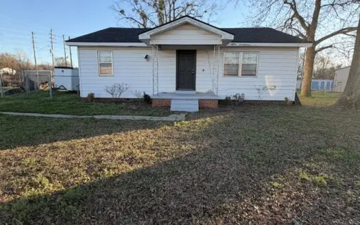 3 Bed 2 Bath Frame House TO BE MOVED  Make it your own