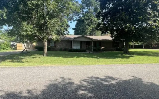 Charming Updated 2/2 in Atlanta, TX with Shop & Privacy Fence!