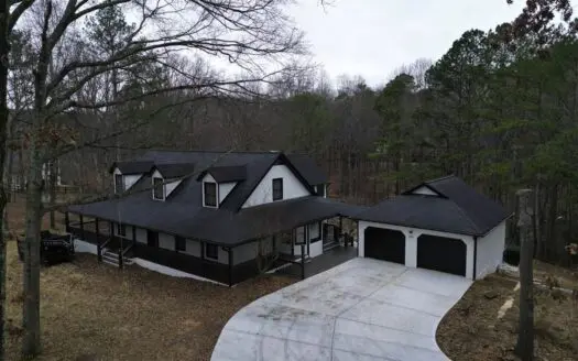 Renovated Suwanee Home with Finished Basement & 2nd Kitchen