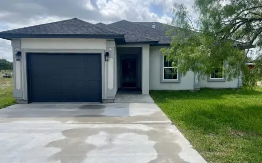 Country Home on Acreage Orange Grove, Texas ~ Horses Allowed