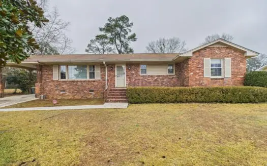 Beautiful Brick Home in Southeast Columbia