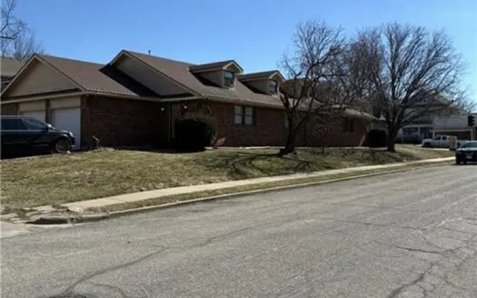 Turnkey All-Brick Duplex – Income Potential