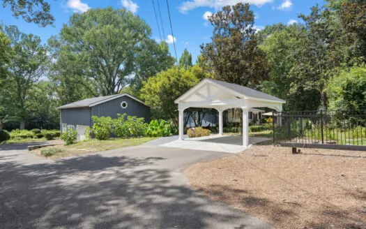 Your Private 5-Acre Oasis in Tennessee’s Most Scenic Countryside