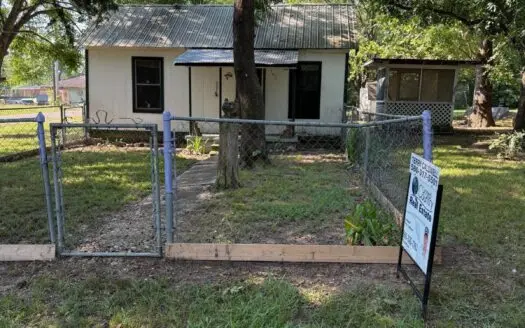 2 Bedroom Home for Sale in Hugo, Oklahoma