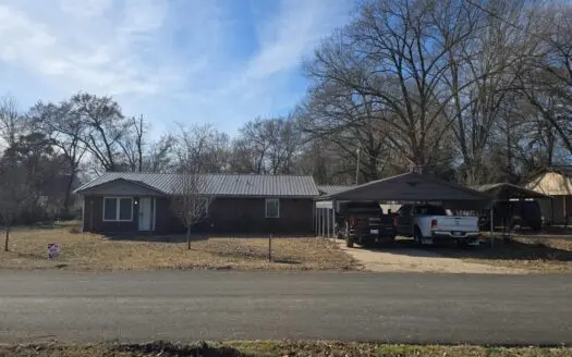 3 Bedroom Home for Sale in Antlers, Oklahoma