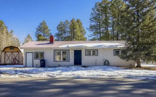4 Bedroom Chama NM Home For Sale with Utillty Room & Large Yard