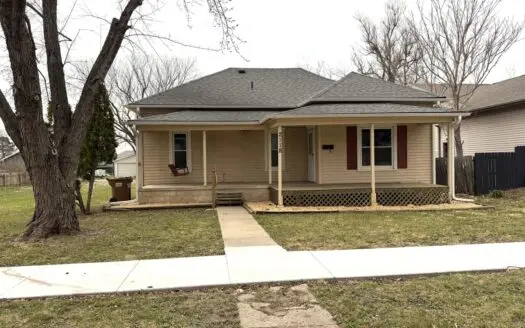 Nebraska Home For Sale in Ashland