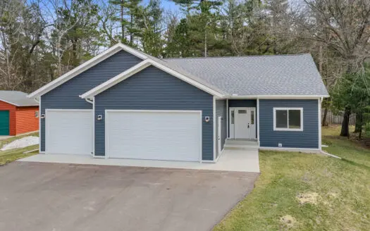 3-bedroom, 2-bath home brand-new construction in Wisconsin Dells