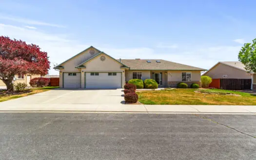 Grand Junction Home with Mount Garfield and Grand Mesa Views
