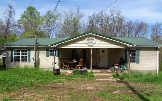 Doublewide on .19 acre lot in Morristown, Tennessee