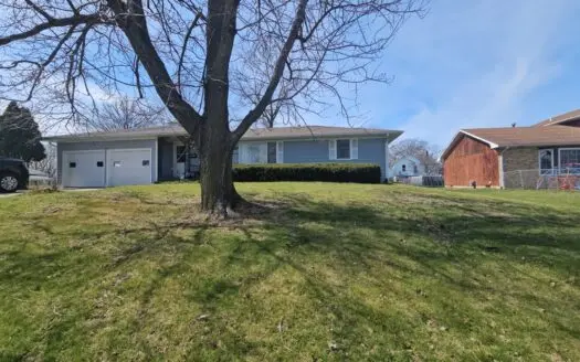 Home For Sale in Memphis, Missouri