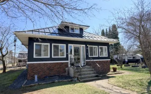 Home in the City of Marion For Sale