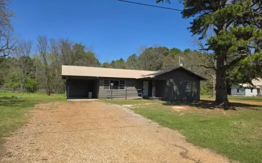 3 Bedroom Home for Sale in Antlers, Oklahoma