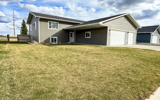 Beautiful Home in Lewistown, Montana