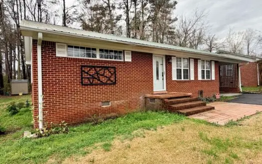 Brick Home For Sale in Corinth, Mississippi