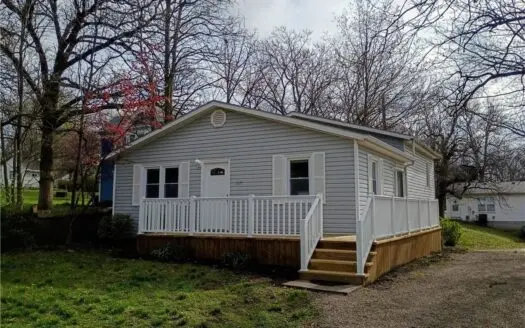 Private, Fully Remodeled Retreat with Rustic Charm-Move in Ready!