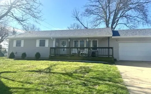 Charming, Updated Ranch in a Desirable Neighborhood!