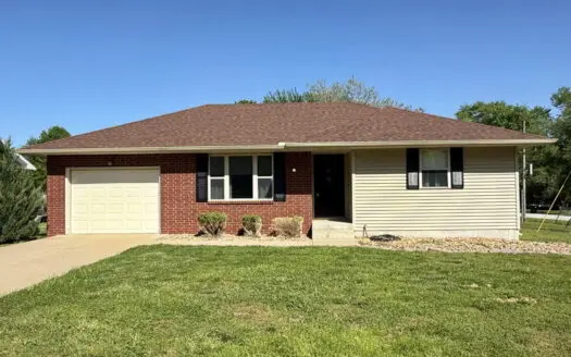 Updated Home in Excellent Location El Dorado Springs, MO for Sale