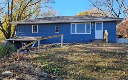 Charming Move-In Ready Home in Gower, MO