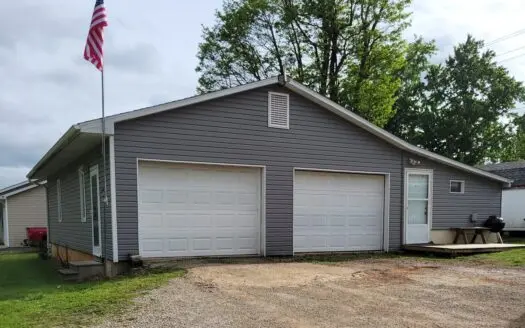 Garage Shop/House for Sale in West Plains, MO
