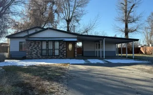 Spacious 3-Bedroom Home with Updates & Prime Location in Alturas