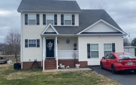 3 bedroom 2.5 bath home for sale near Scottsville Ky.