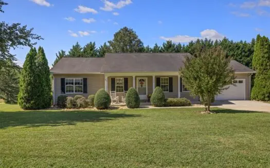 Charming 3-Bedroom Home in the Heart of Bethlehem