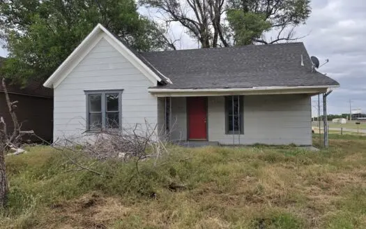Cute Home near Cherokee Schools!