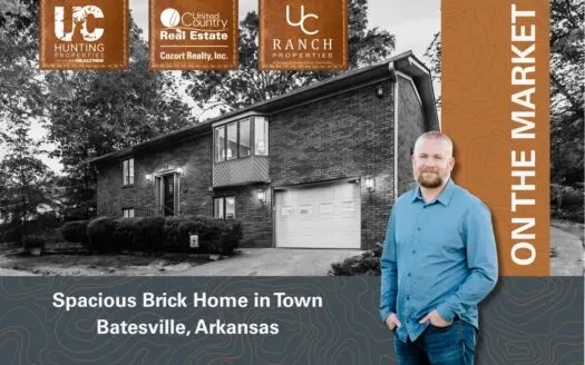 Spacious Brick Home in Town | Batesville, Arkansas