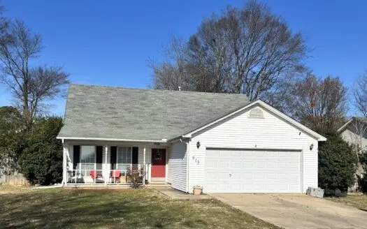 3 Bed 2 Bath Home For Sale in Neat Neighborhood in Bryant, AR