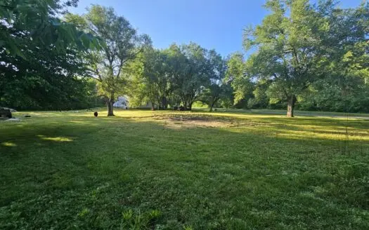 Over an Acre Lot Ready for its Next Vision!