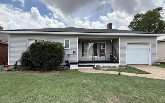 Cute Home w/ Large Fenced Backyard in Alva!