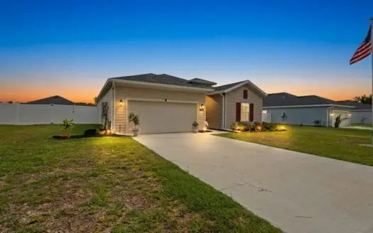 Split Floor Plan • Guest Ensuite • Fenced Backyard