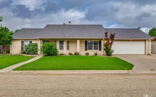 Spacious Brick Home with Entertainment Barn & Privacy-Fenced Back
